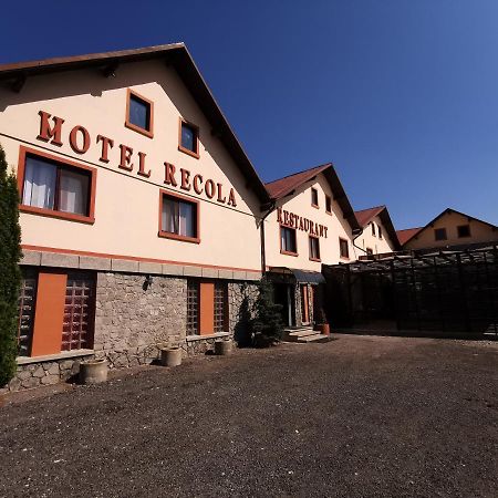 International Recola Banesti Exterior photo